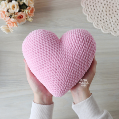 Heart Pillow amigurumi pattern by Ana Maria Craft