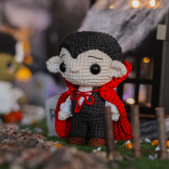 Mini Vampire amigurumi pattern by Crocheniacs
