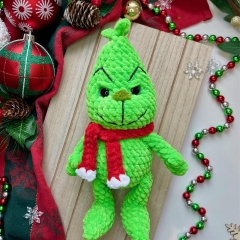 Grinch - No Sew amigurumi pattern by CuteVilleToys