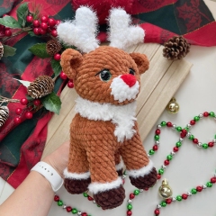 Sitting & Standing Reindeer amigurumi pattern by CuteVilleToys