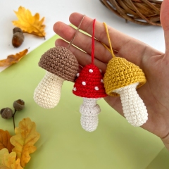 Mushrooms keychain Set of 3 amigurumi pattern by AmiGuide
