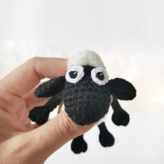 Crochet Sheep Keychain amigurumi pattern by EmmaS Dolls