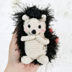 Cute Hedgehog Amigurumi Pattern amigurumi by EmmaS Dolls