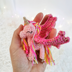 Mini Sparkle Unicorn amigurumi pattern by EmmaS Dolls