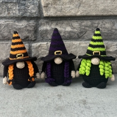 Halloween Witch Gnome amigurumi pattern by CrochetGnomeMania