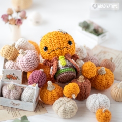 Pumpkinhead ('AradiyaToys Minis') amigurumi by AradiyaToys