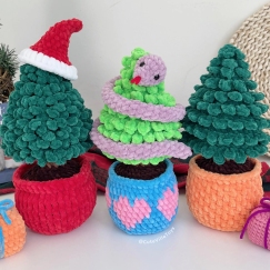 No-Sew Christmas Tree, 3 Pots+Decor