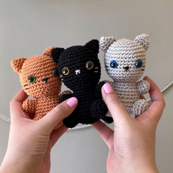 Baby #12 Cat amigurumi pattern by Bunnies and Yarn