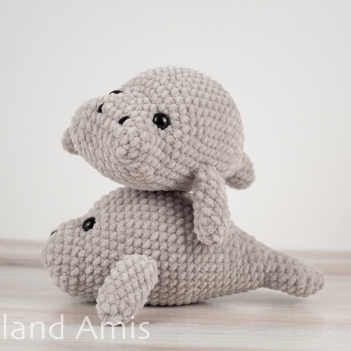 Marty the Manatee amigurumi pattern
