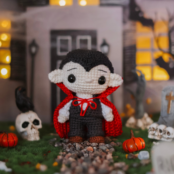 Mini Vampire amigurumi pattern by Crocheniacs