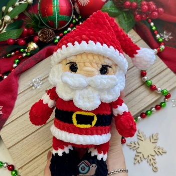 Santa Claus - Low Sew amigurumi pattern by CuteVilleToys