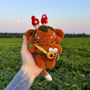 Baby Mountain Monster amigurumi pattern by Amikoro