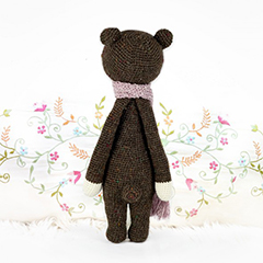 Bina the bear amigurumi pattern by Lalylala