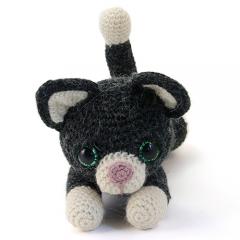 Charlie the kitten amigurumi by Patchwork Moose (Kate E Hancock)
