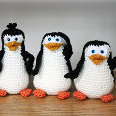 O-So-Cute Penguins amigurumi by Sahrit