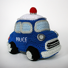 Police car amigurumi by Christel Krukkert