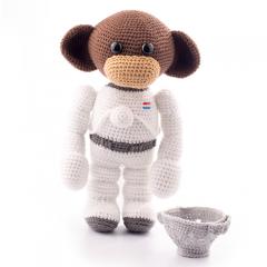 Space monkey amigurumi by Dendennis
