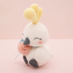 Charlotte the Cockatoo amigurumi by LittleAquaGirl