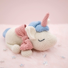 Eunice the Unicorn amigurumi pattern by LittleAquaGirl
