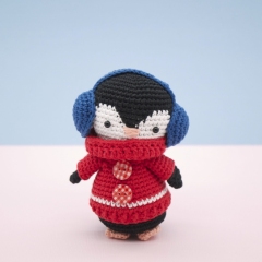 Kenny the Penguin amigurumi by LittleAquaGirl