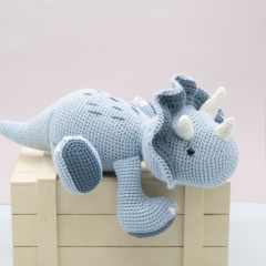 Sumo the Triceratops amigurumi pattern by LittleAquaGirl