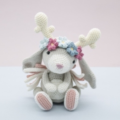 Willow the Wolpertinger amigurumi by LittleAquaGirl