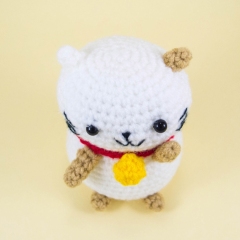 Lucky Cat Amigurumi Pattern amigurumi by Snacksies Handicraft Corner