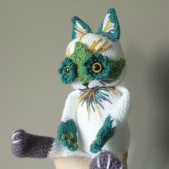Louis Wain Cat amigurumi pattern by Maffers Toys