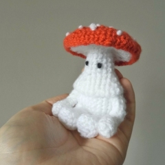 Mushroom Person amigurumi pattern by Maffers Toys