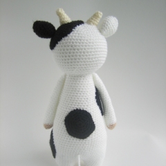 Tall Cow  amigurumi by Little Bear Crochet