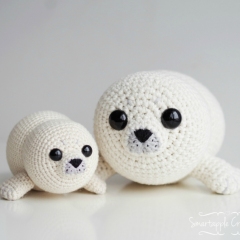 Bubbly the Baby Seal amigurumi pattern by Smartapple Creations