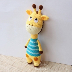 Giraffe amigurumi by Little Bamboo Handmade