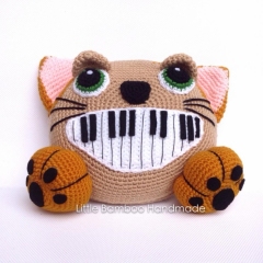 Happy Cat Keyboard amigurumi by Little Bamboo Handmade