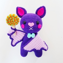 Bat's Need Candy Too amigurumi pattern by Super Cute Design