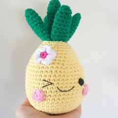Happy Pineapple amigurumi pattern by Super Cute Design