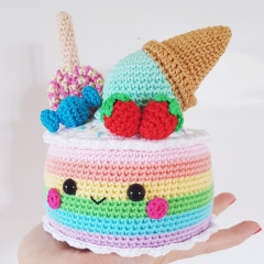 Rainbow Candy Cake amigurumi by Super Cute Design