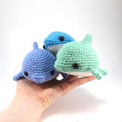 Pearl the Dolphin amigurumi by Critterbeans