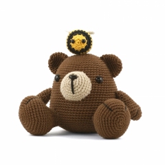 Bob the Bear & Buddie the Bee amigurumi pattern by DIY Fluffies