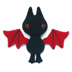 Cute Bat amigurumi pattern by DIY Fluffies
