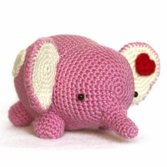 Love and Star Elephant amigurumi by DIY Fluffies