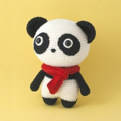Momo the Panda amigurumi pattern by DIY Fluffies