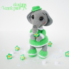 Elephant amigurumi pattern by VenelopaTOYS