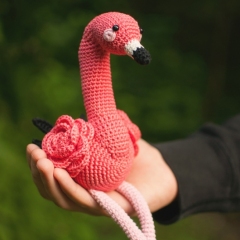 Floyd the Flamingo amigurumi pattern by yorbashideout
