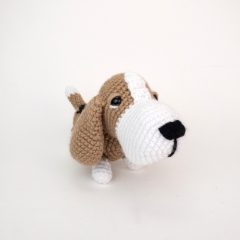 Barley the Basset Hound Dog amigurumi by Theresas Crochet Shop