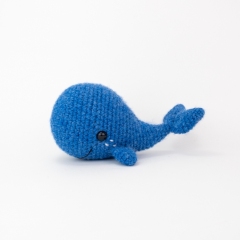 Barnaby the Blue Whale amigurumi pattern by Theresas Crochet Shop