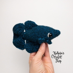 Betty the Betta Fish amigurumi pattern by Theresas Crochet Shop