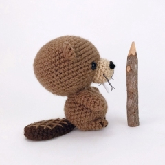 Boone the Beaver amigurumi pattern by Theresas Crochet Shop