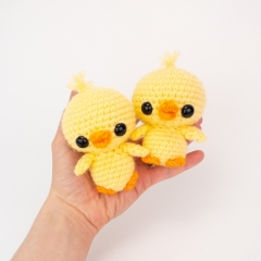 Cheep the Chick amigurumi by Theresas Crochet Shop