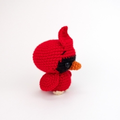 Clarence the Cardinal amigurumi by Theresas Crochet Shop