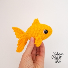 Gilly the Goldfish amigurumi pattern by Theresas Crochet Shop